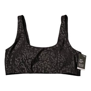 New GapFit Low Impact Power Recycled Scoopneck Sports Bra Size Medium